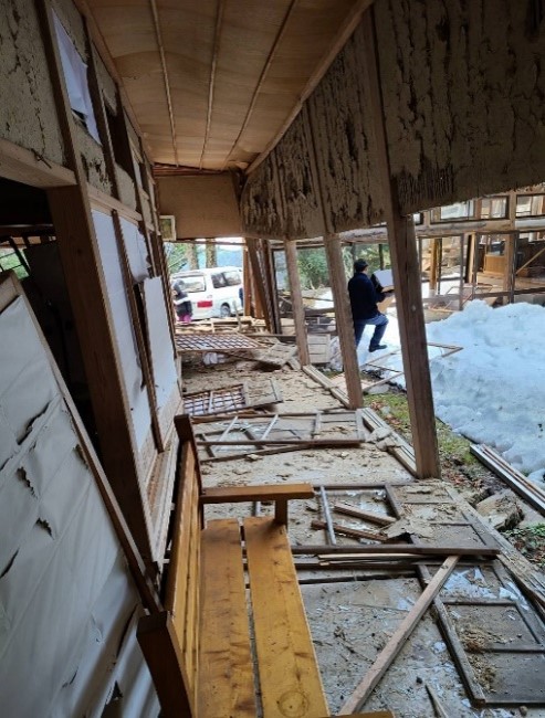 能登半島地震被災 岩倉寺
